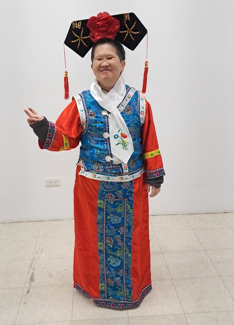 可愛的服務對象洪小姐參與古裝活動